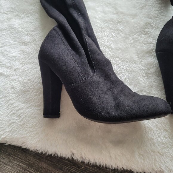 Steve Madden | Gleemer Over The Knee Lace Up Boots in Black Vegan Suede - Picture 10 of 15
